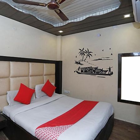 Hotel O Sun Palace Delhi  Dış mekan fotoğraf