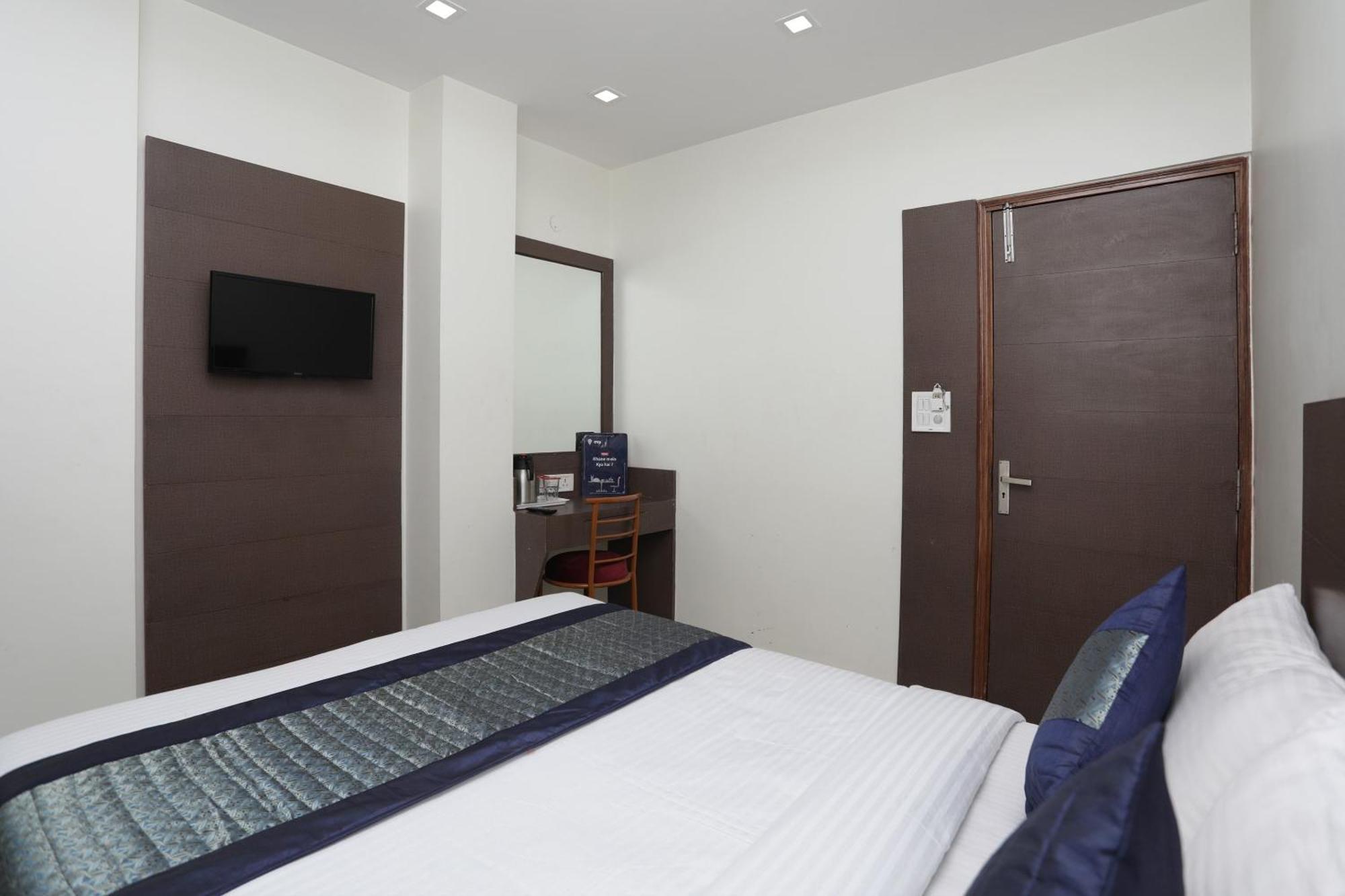 Hotel O Sun Palace Delhi  Dış mekan fotoğraf